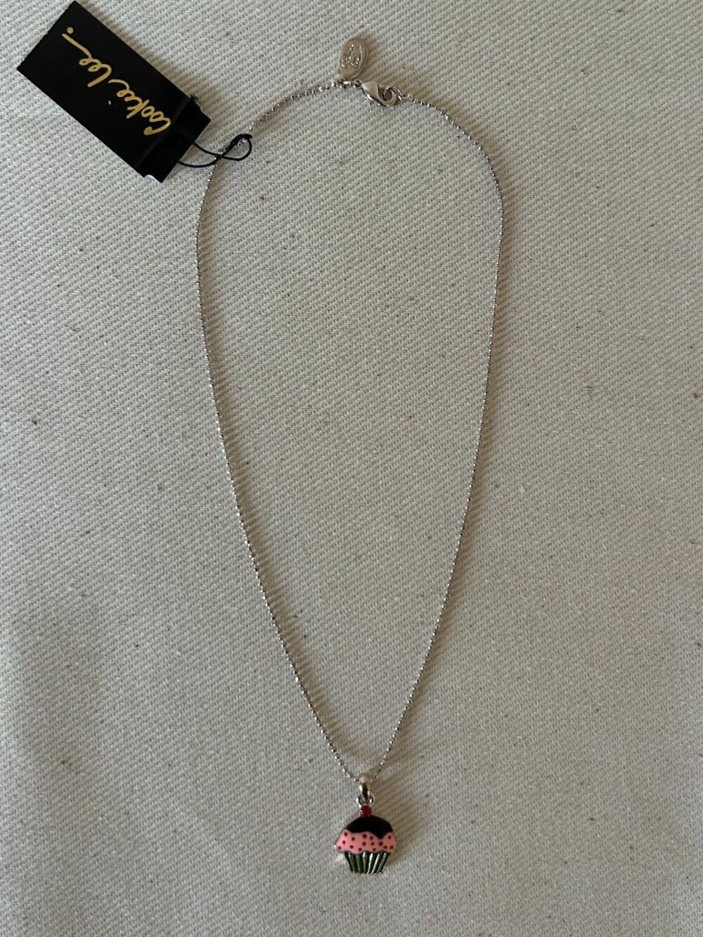 Cookie Lee Tween Cupcake Necklace